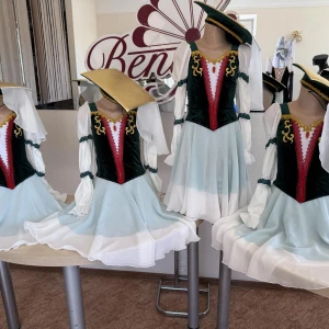 Stage costume F 0513A - image 2