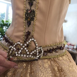 Tiara S 0126 - image 5