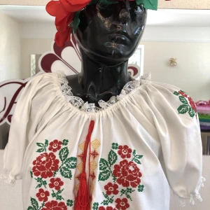 National moldavian blouse J 0392 - image 9