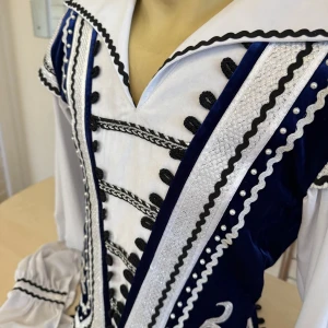 Soloist s costume P 1405 - image 24