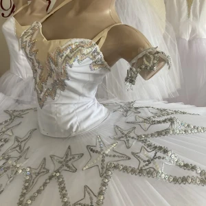 Masha, Clara P 0202(3027) - image 6