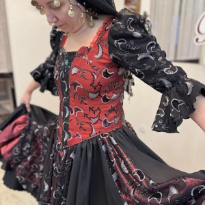 Costum în stil spaniol P 0476A - image 8