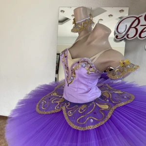 Stage costume F 0005 - image 2