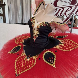 Stage costume P 1336 - image 2