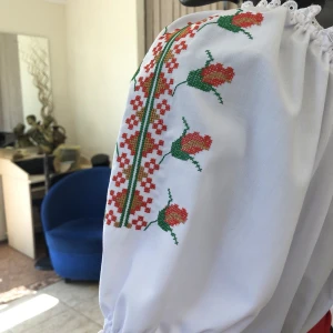 National moldavian blouse J 0390 - image 9