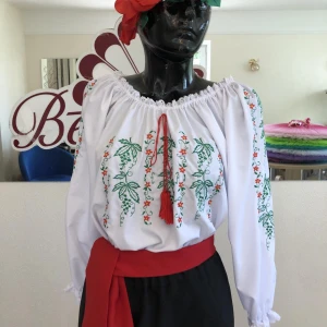 National moldavian blouse J 0393 - image 14