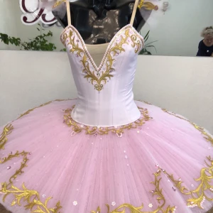 Ballet costume P 2008 - image 2