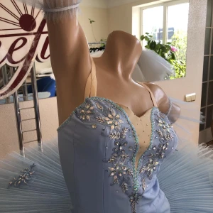 Stage costume F 0430 - image 6