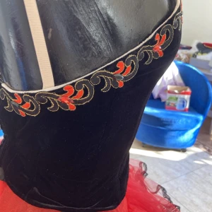 Soloist s costume – scene “Tavern” P 0306(2755) - image 6