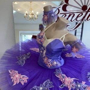 Zana Liliacului P 0407(2752) - image 2